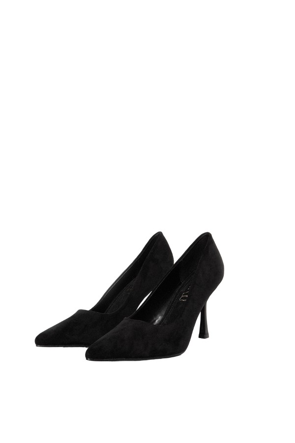 PUMPS